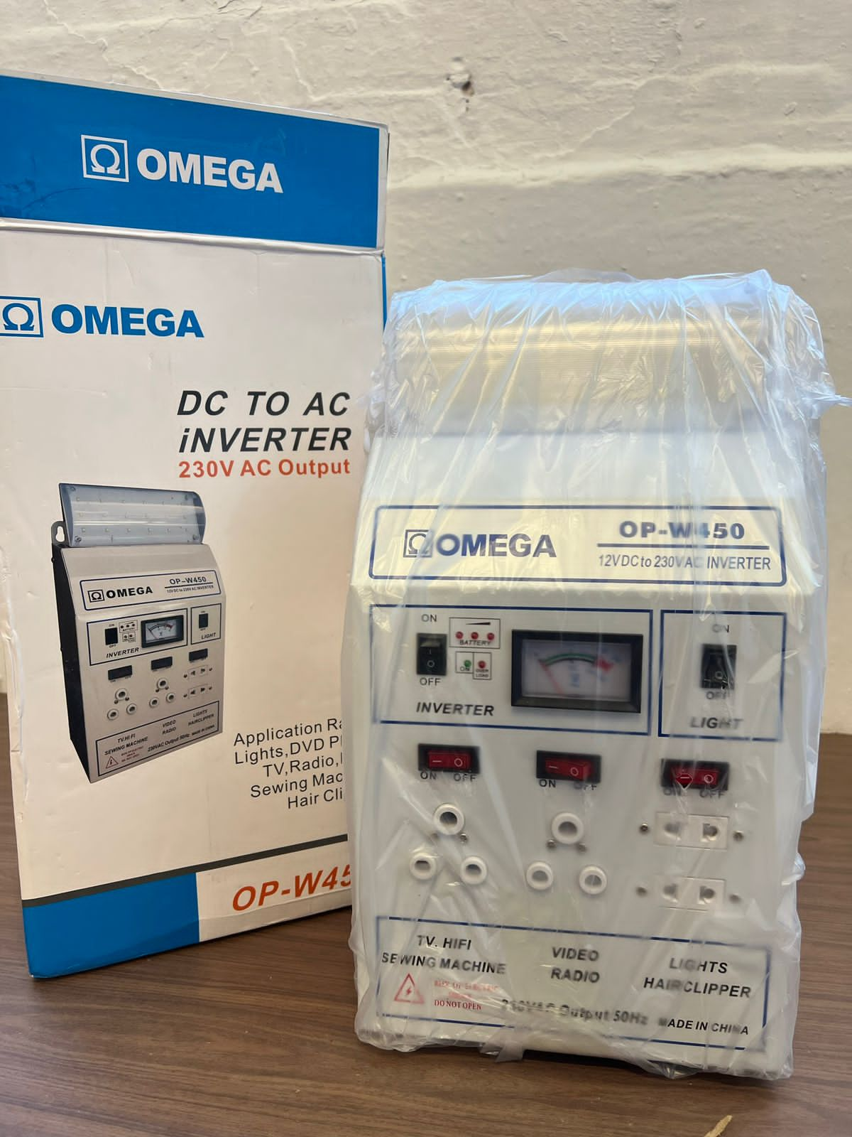 Omega Dc to Ac Inverter 450w